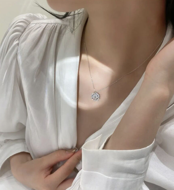 Magnetic Folding Heart Shaped Four Leaf Clover Pendant Necklace - Essential Jewel