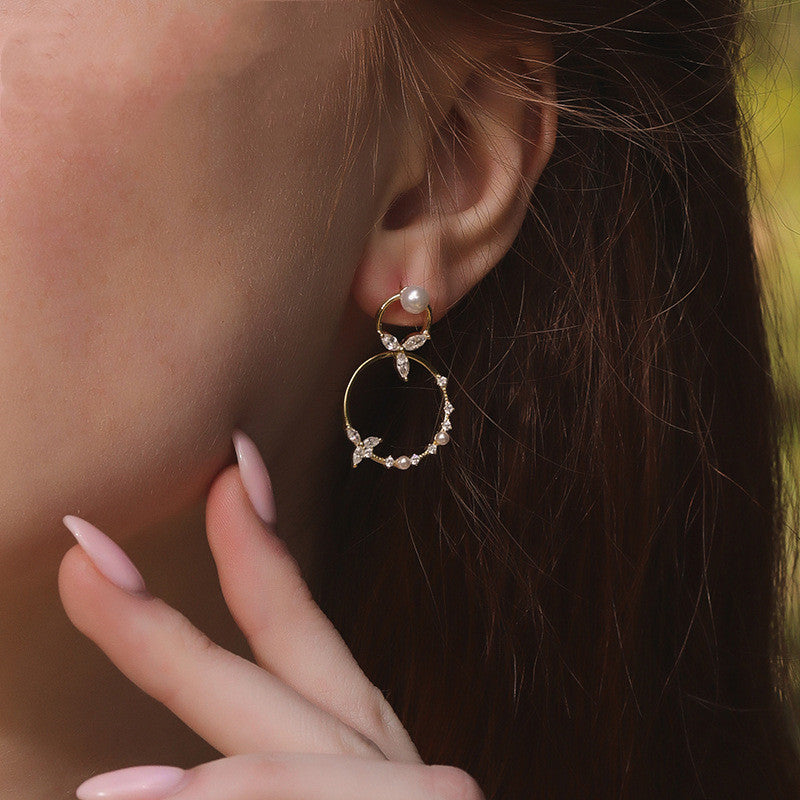Double Circle Pearl Earring - Essential Jewel