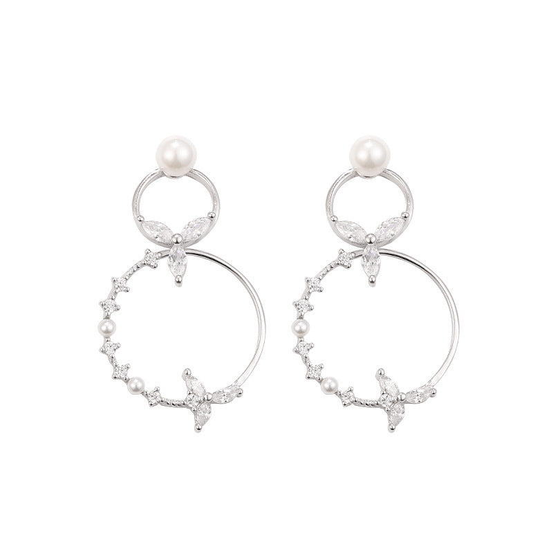 Double Circle Pearl Earring - Essential Jewel